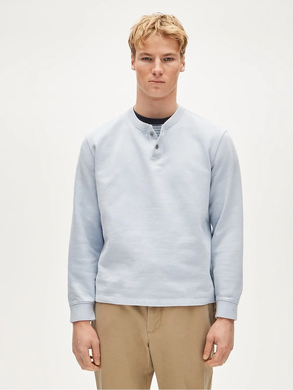 J. CREW Dense cotton herringbone henley in Peri Shadow Size M NWT $79.50 CR408